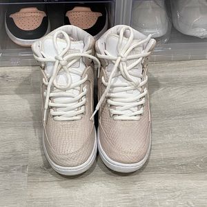 Nike
Air Python PRM (rare)